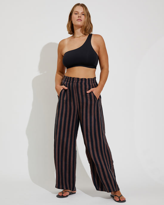 Offshore Top D+ (36DD) + Day Trip Pant - Jet / Stormy (Size L)