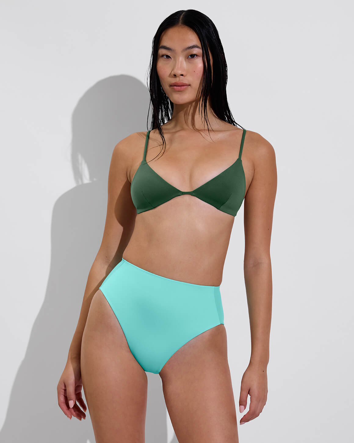 Woman in Sandy Top in Tropics paired with Hi Hi Bottom in Drift