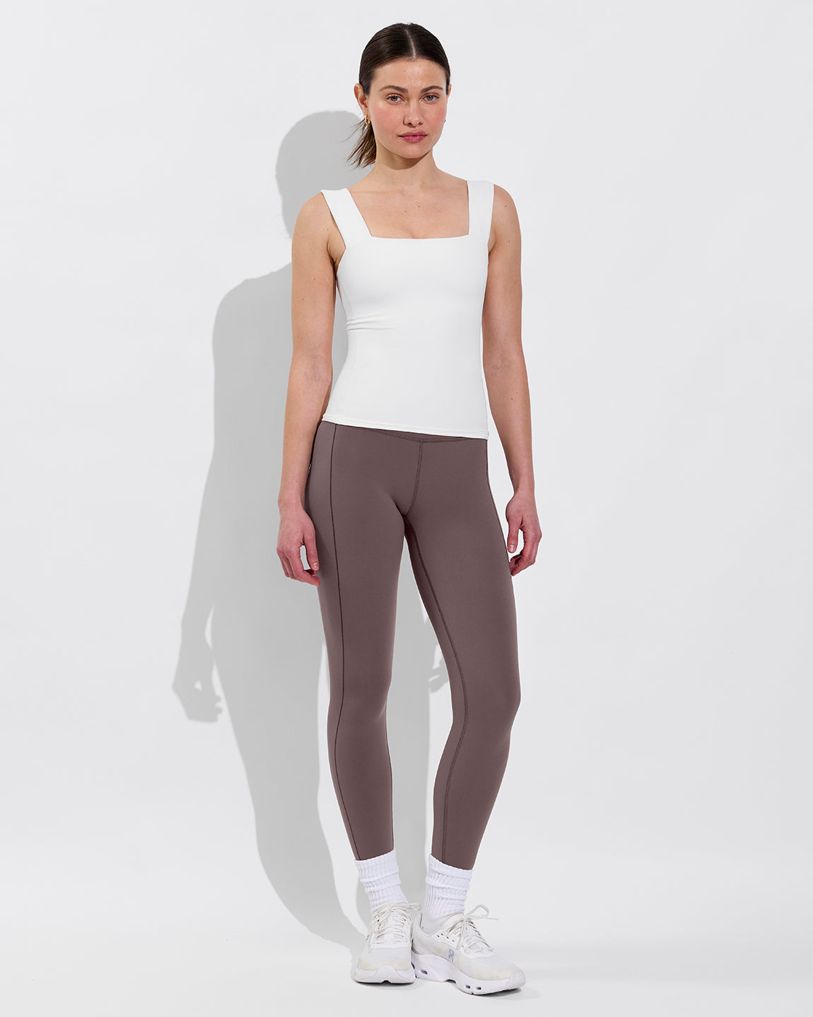 Frame Tank *Long - Coconut + Super Moves Tight - Stormy (Size S)