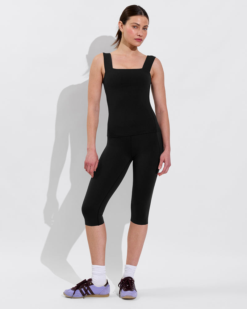 Frame Tank *Long + Pedal Pusher - Jet (Size S)