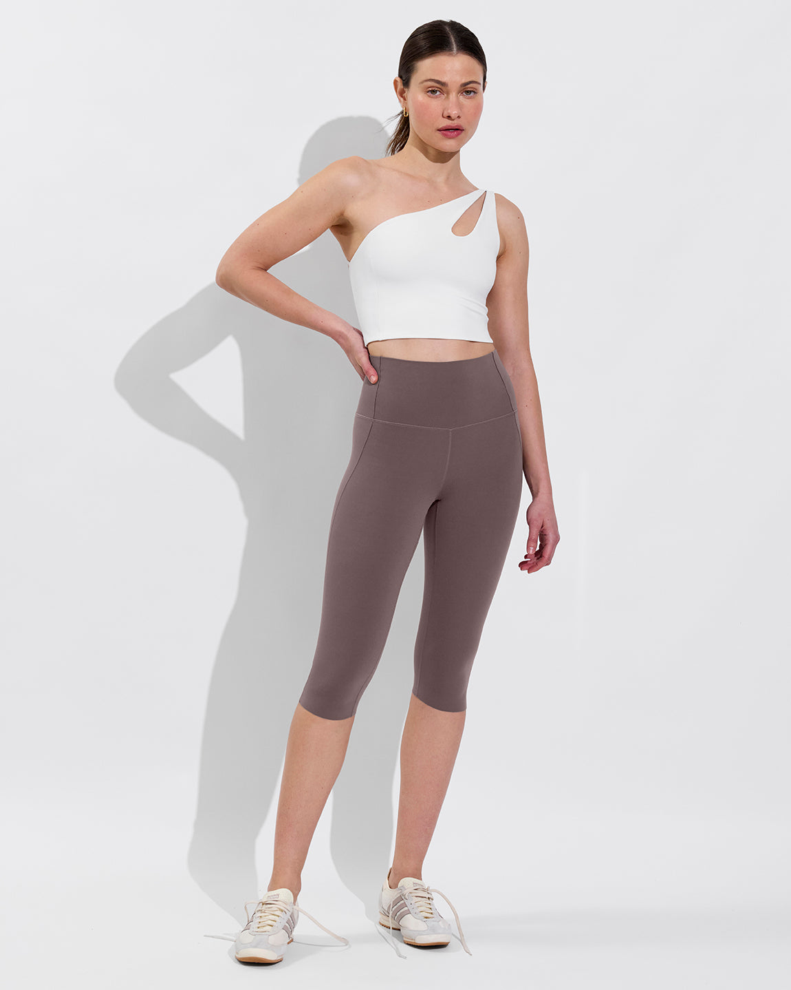 Sportif Tank - Coconut + Pedal Pusher - Stormy (Size S)