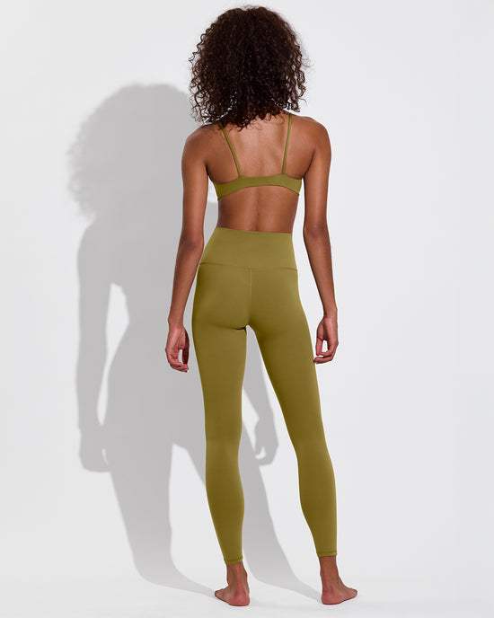 Sunday Top + Super Moves Tight - Wild (Size S)