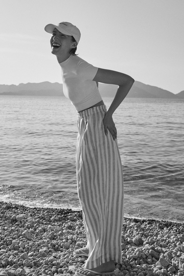 Rays Short Sleeve Top in Coconut and Coastal Pant in Beach/Coconut