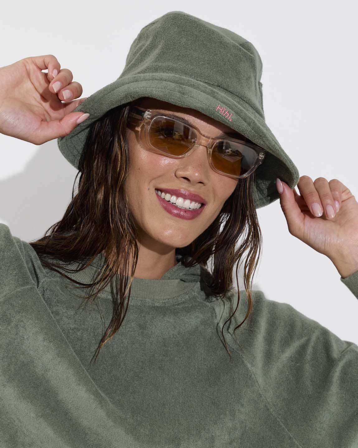 Towel To Go Hoodie (Size S/M) + Towel To Go Hat - Agave