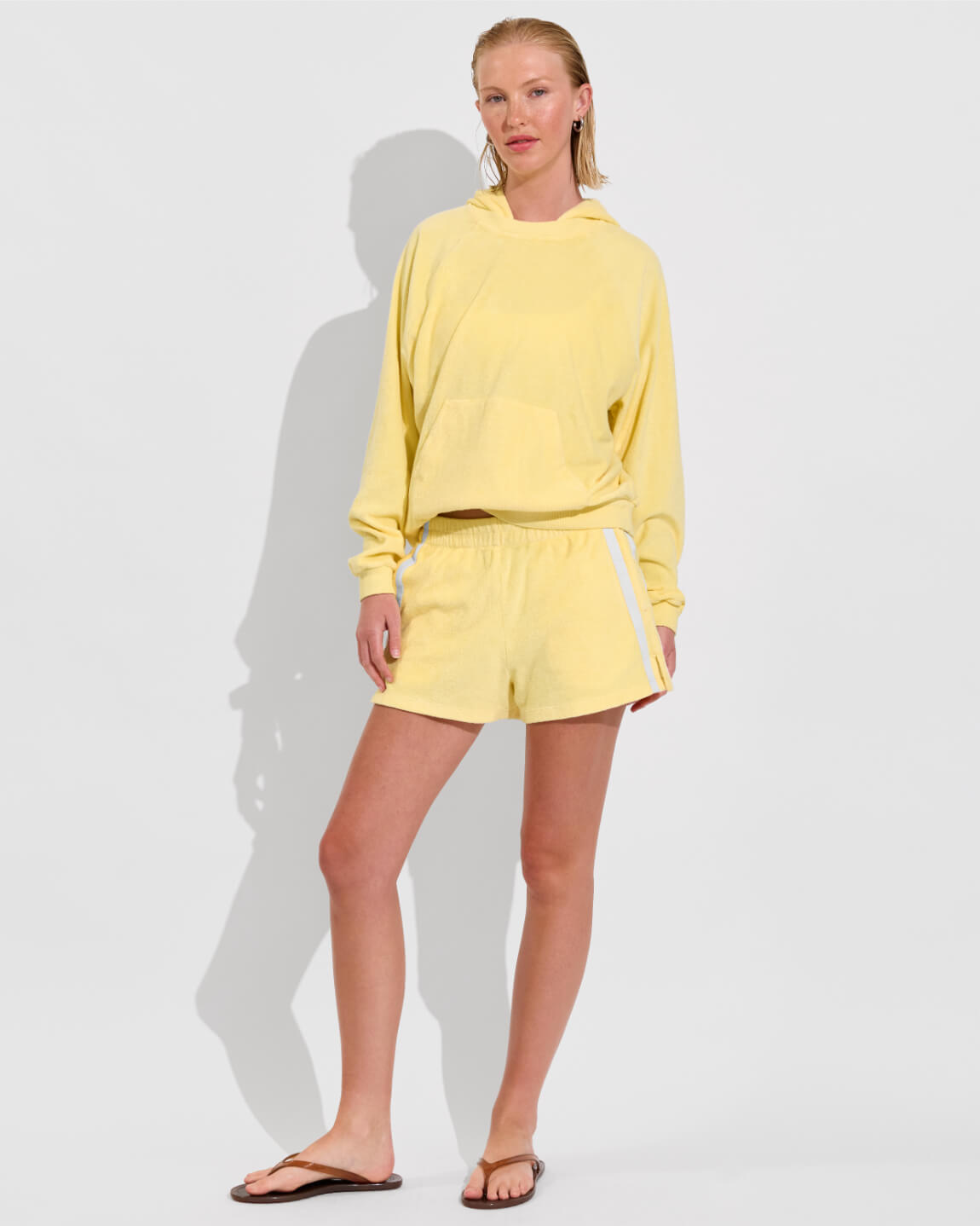 Towel To Go Hoodie (Size S/M) + Towel To Go Short - Melt (Size S)