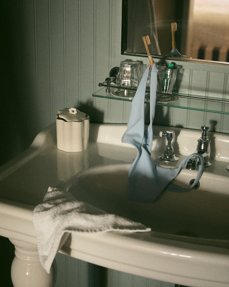 Plunge top in Blue skies