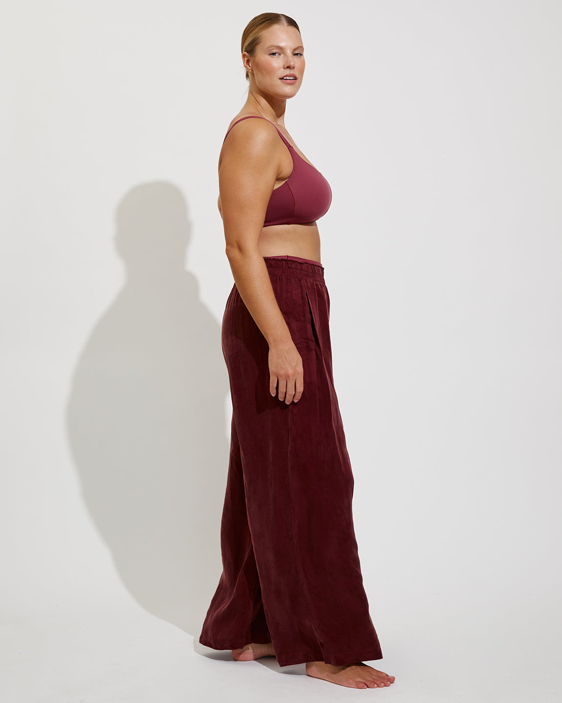 Pool Days Top D+ (36DD) - Desert Plum + Day Trip Pant - Jam (Size L)