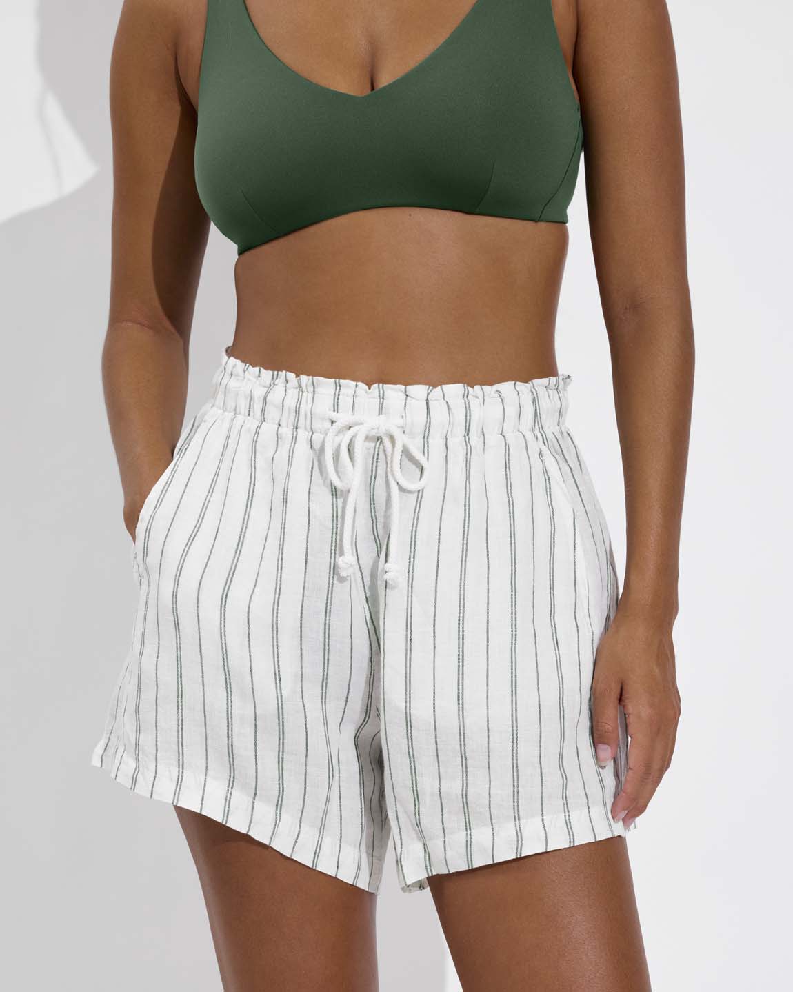 Getaway Short 5" - Sandbar Stripe: Coconut / Tropics