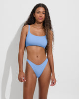 Pool Days Top D+ - Blue Skies