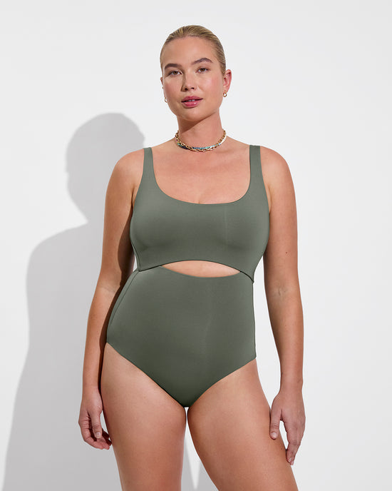 Peak Suit D+ - Agave (36DD, Size L)