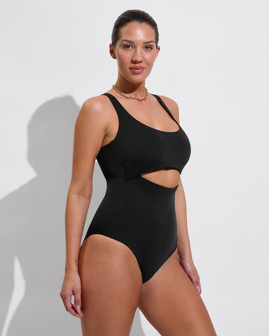 Peak Suit D+ - Jet (34DD, Size L)