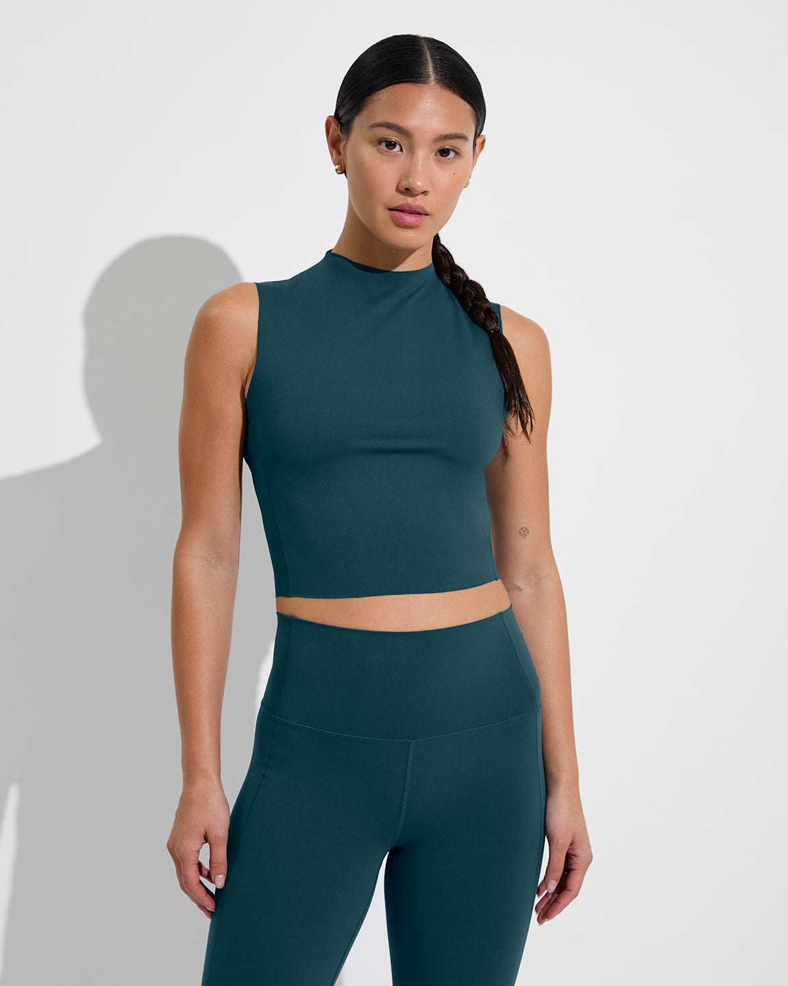 Rays Sleeveless Top + Super Moves Tight - Deep End (Size S)