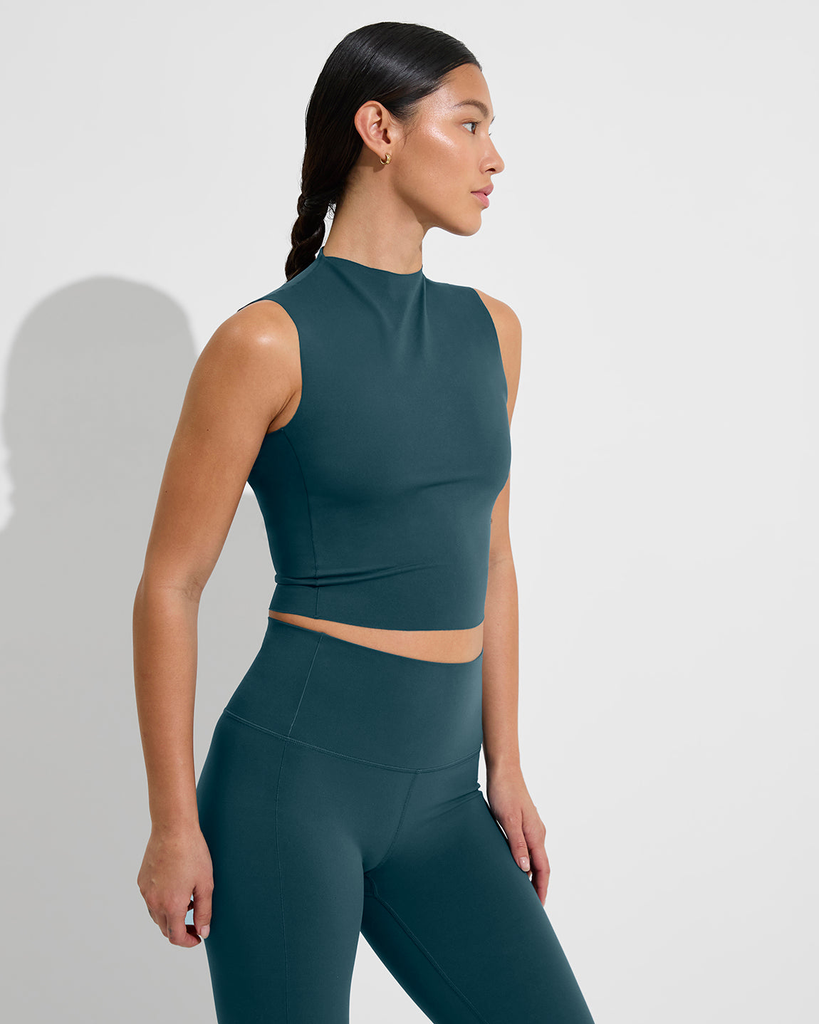 Rays Sleeveless Top + Super Moves Tight - Deep End (Size S)