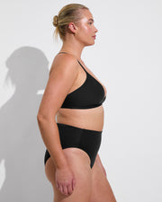 Reef Top D+ (36DD) + Hi Hi Bottom - Jet (Size L)